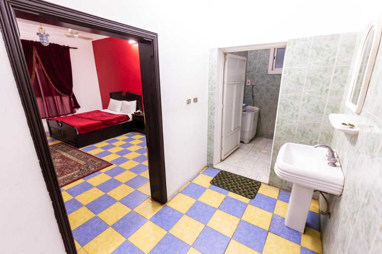 Al Eairy Furnished Apartments - Al Bahah 3 Buitenkant foto