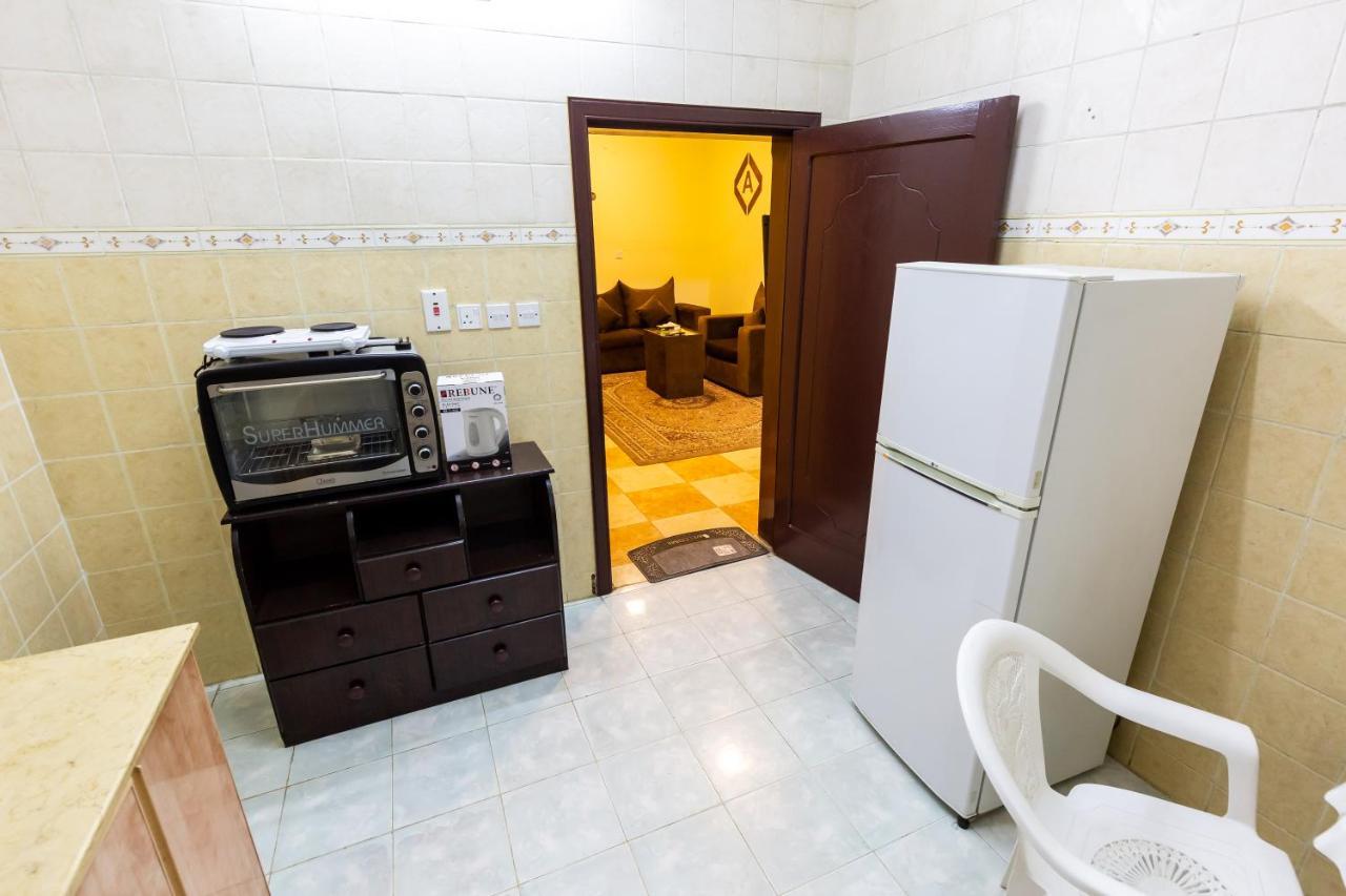 Al Eairy Furnished Apartments - Al Bahah 3 Buitenkant foto